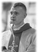 ks. Mariusz Stafa